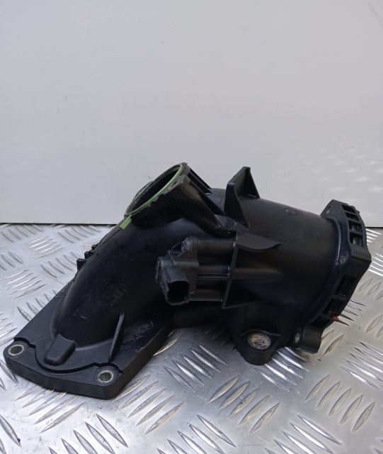 Tub intercooler A6510900028 Mercedes-Benz C-Class W203/S203/CL203 ser