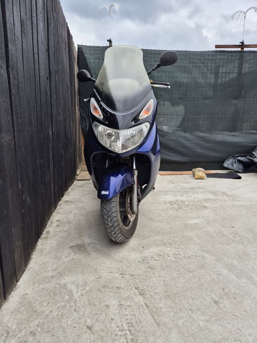 Scuter SUZUKI  burgam 125 cm