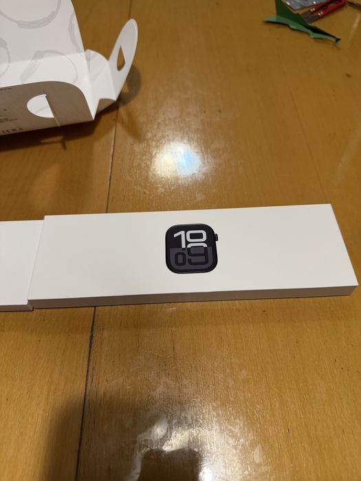 Apple Watch 10 46mm ЧИСТО НОВ