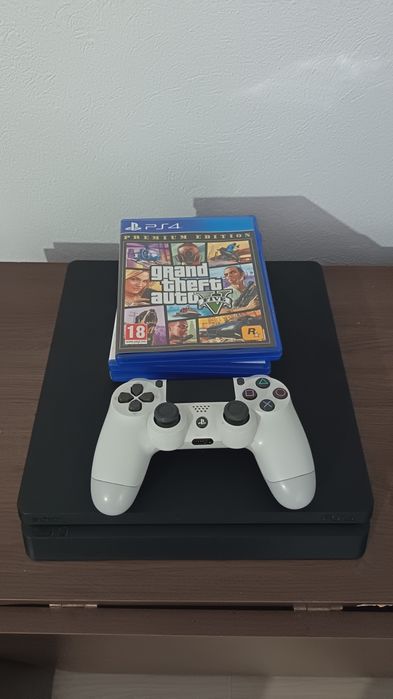 Vand PS 4 Slim 500 GB