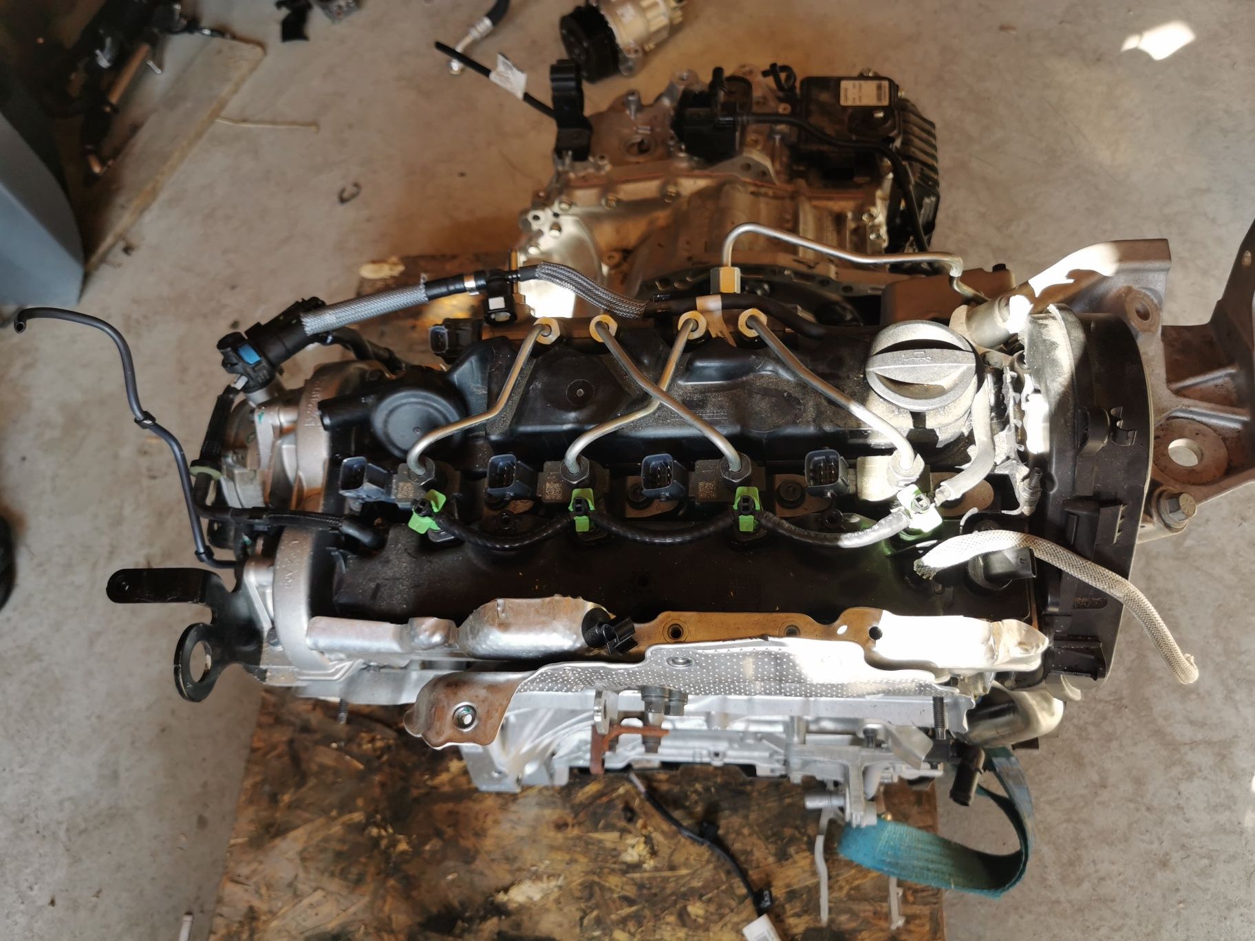Motor 2.0 diesel D5 D4204T2 volvo xc60 MILD-HYBRID AWD B5
