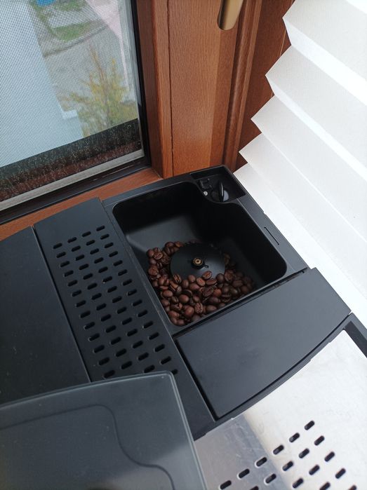 Продавам кафе автомат Нивона