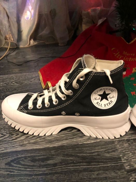 Sneaker inalt'Chuck Taylar All Star Lugged 2.0' Converse pe Negru