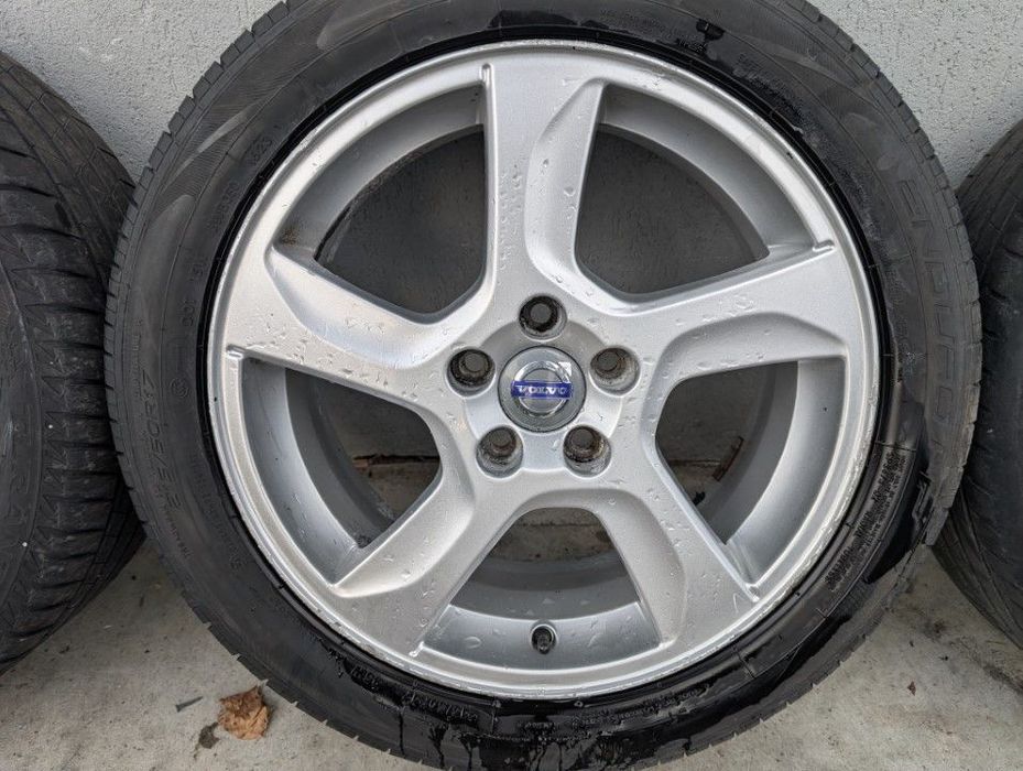 Jante BALDER 17" Volvo S60 V60 S80 V70 V40 S40 V50 anvelope 215/50R17 Bridgestone 31200602