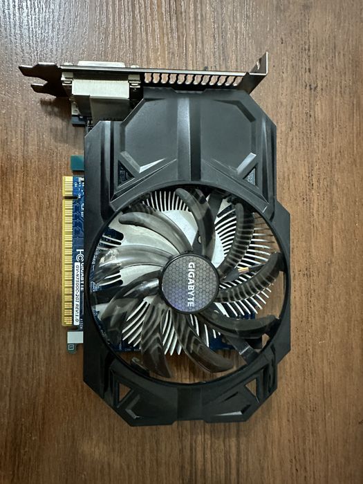 Видеокарта gtx 750 2гб