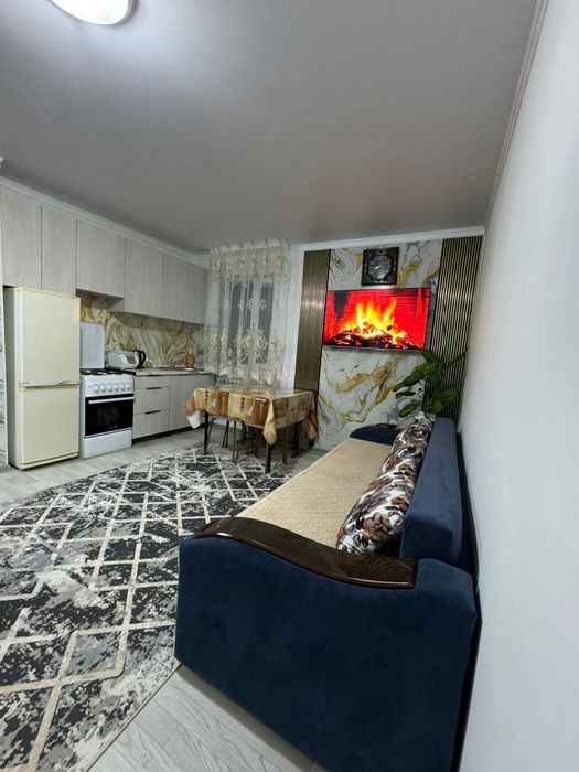 Сдам в аренду квартиру на долгий срок чистая евроремонт в центре город