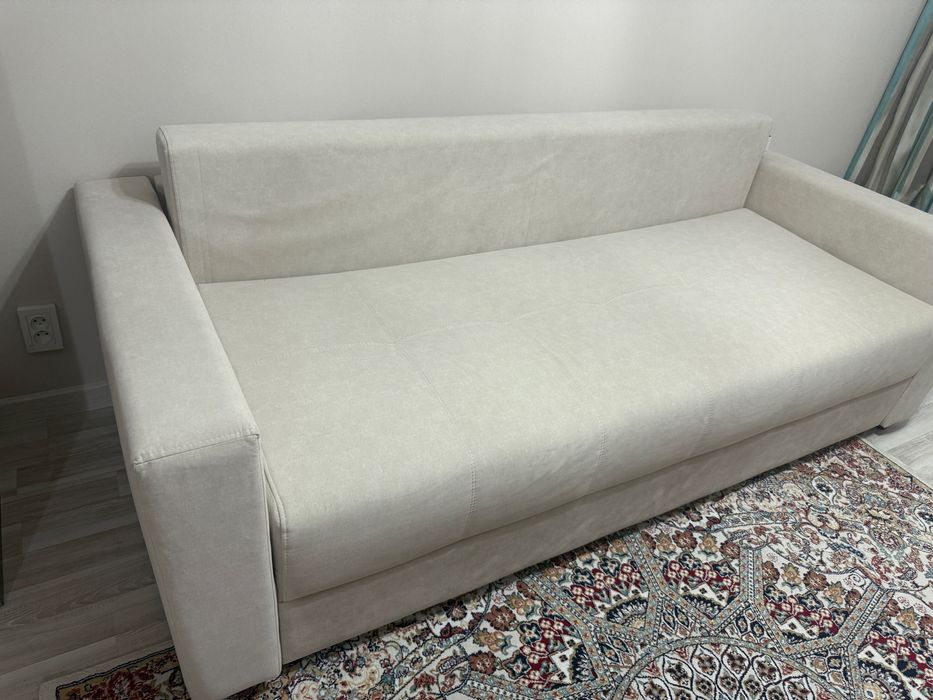 Продам диван раздвижной