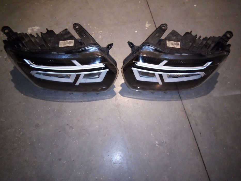 Faruri Dacia Duster 2, 2022-1024