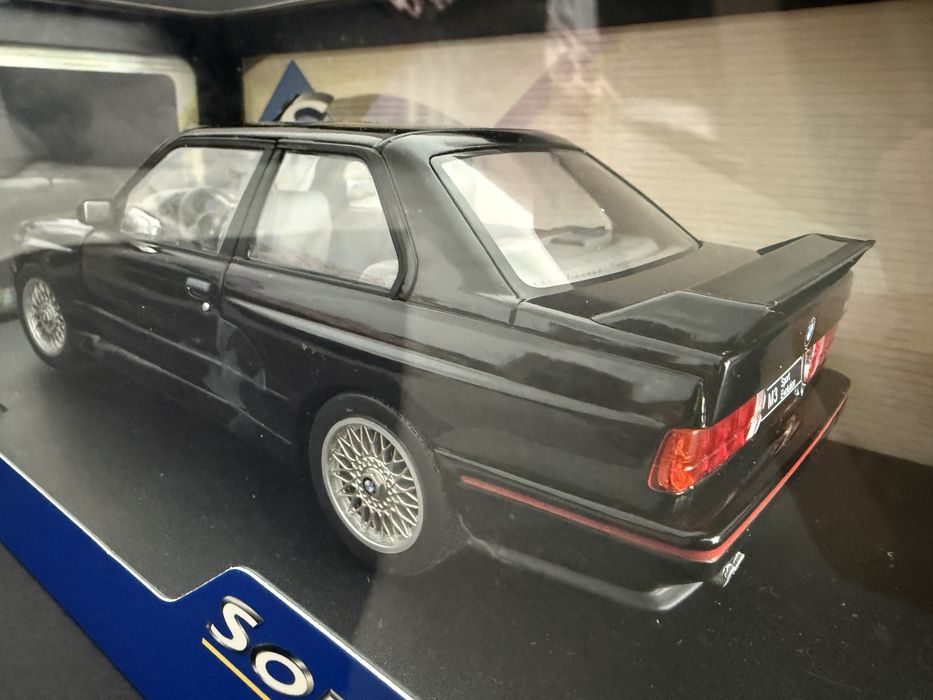 Macheta BMW E30 M3 Sport Evolution 1/18 Solido