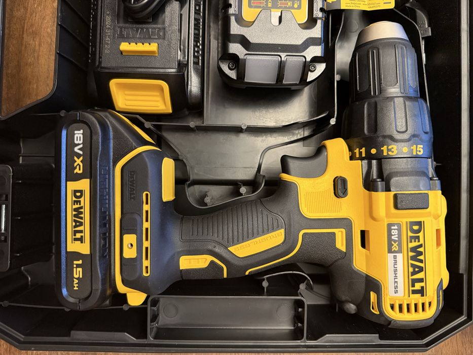Autofiletanta DeWalt XR Brushless noua