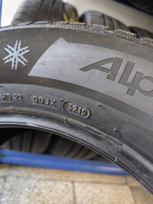 215 65 17 Michelin Зимни 4бр.