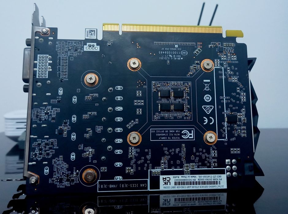Продаю видеокарту ZOTAC Gaming GeForce GTX 1650 AMP Core 4GB GDDR6
Мод