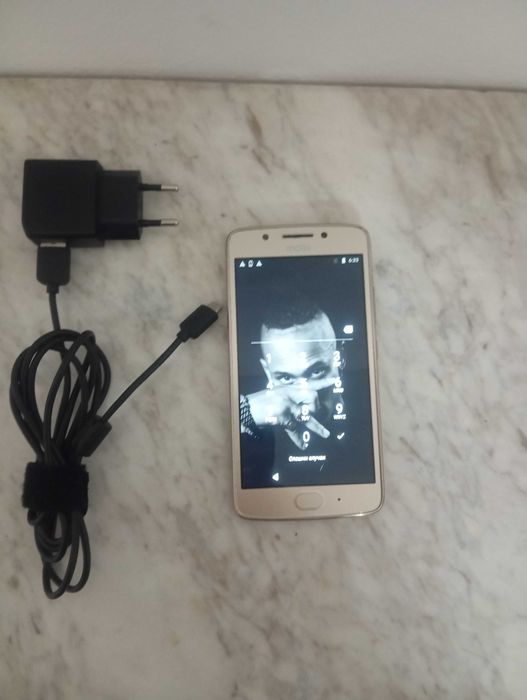 Motorola Moto G5