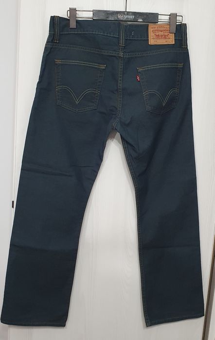 Blugi Levis Strauss 506  34/30