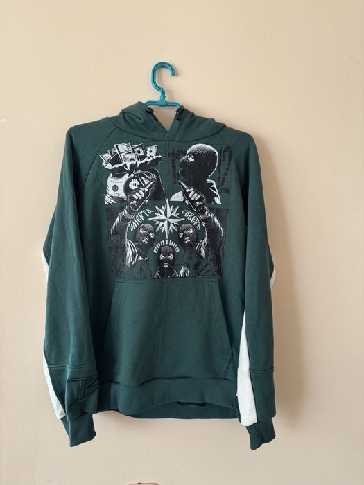 Bratuha размер S носено 1 път