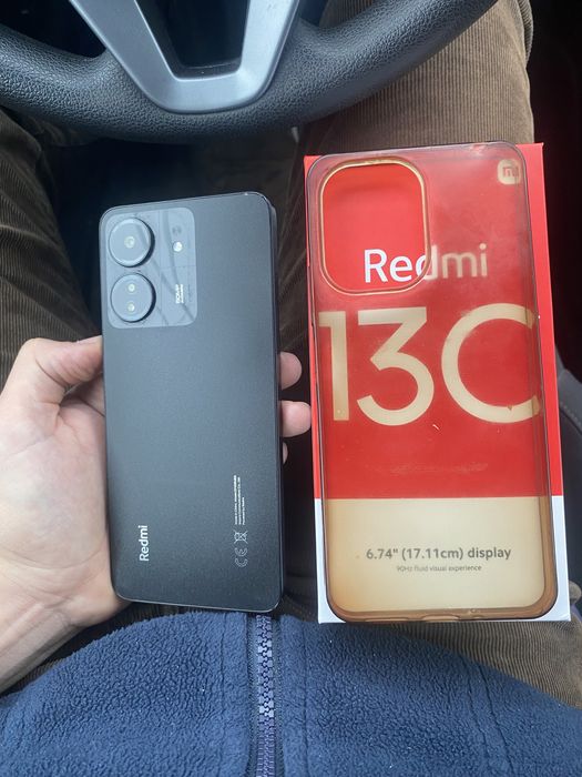 Xiaomi redmi 13C 256гб отличное состяние