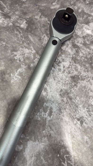 Строительный инструмент (7 мкр 12 дом) номер лота 770797