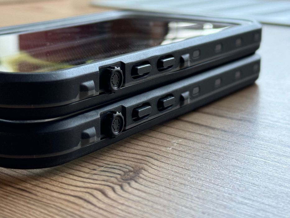 Husa x2 SILKASE Diving, scufundari, waterproof, antisoc iPhone 13 PRO