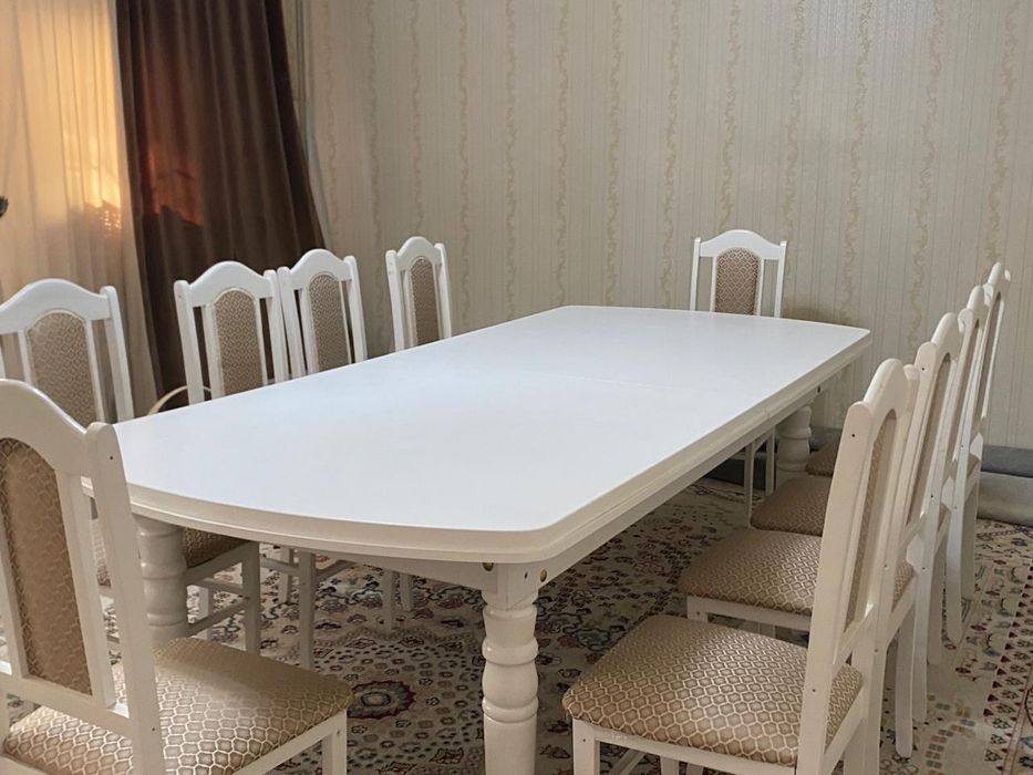 Стол+стулья в отличном состоянии