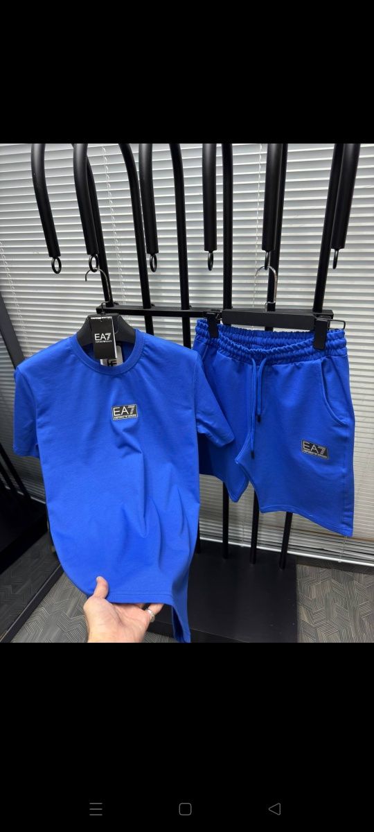 Compleuri de   Calitate Premium Tricouri bărbați Armani ,Hugo boss