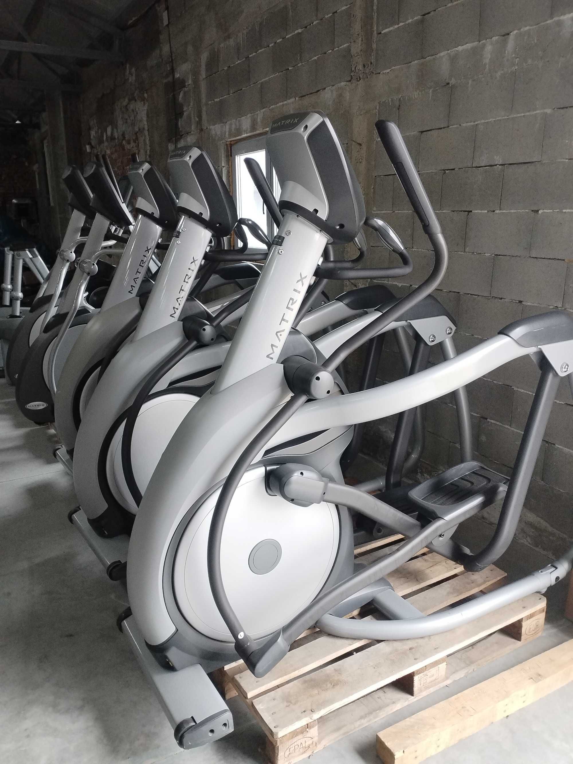 Matrix E3X Elliptical Cross Trainer