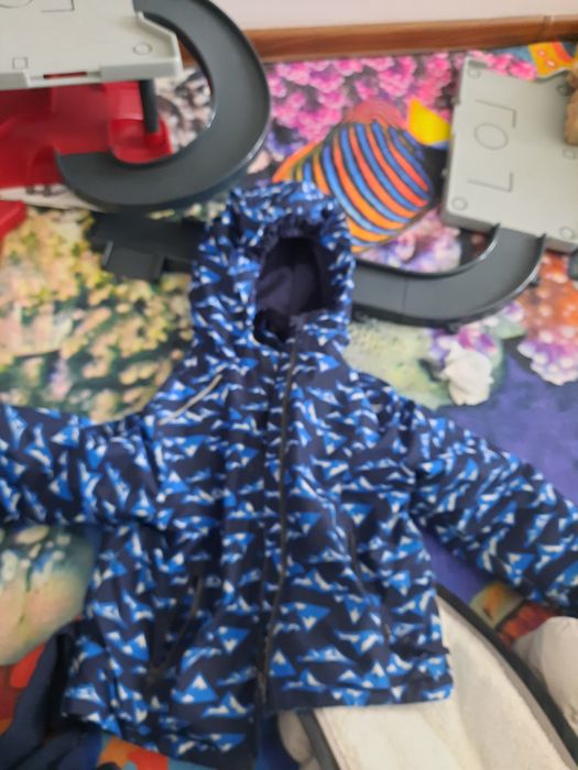 Vând costum ski copii