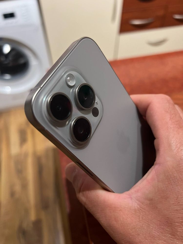 Iphone 15 pro,128GB.Топ състояние.