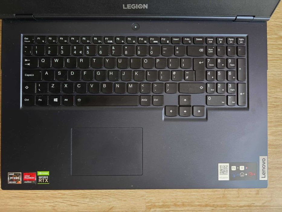 Vand laptop gaming Lenovo Legion 5 17.3 inch rtx 3070 impecabil