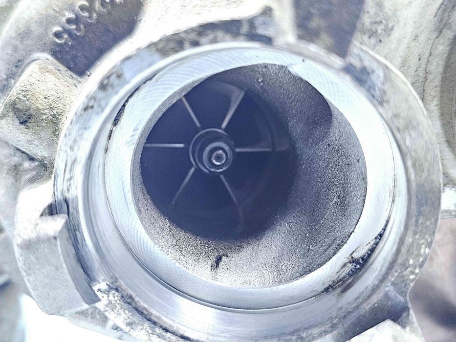 Turbina Skoda Octavia 3 (5E3) [Fabr 2012-2020] 04L253019 2.0 TDI DFSF