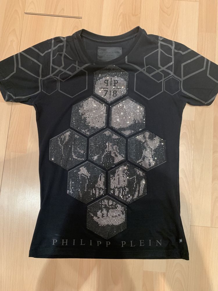 Philipp Plein оригинална тениска (като нова)