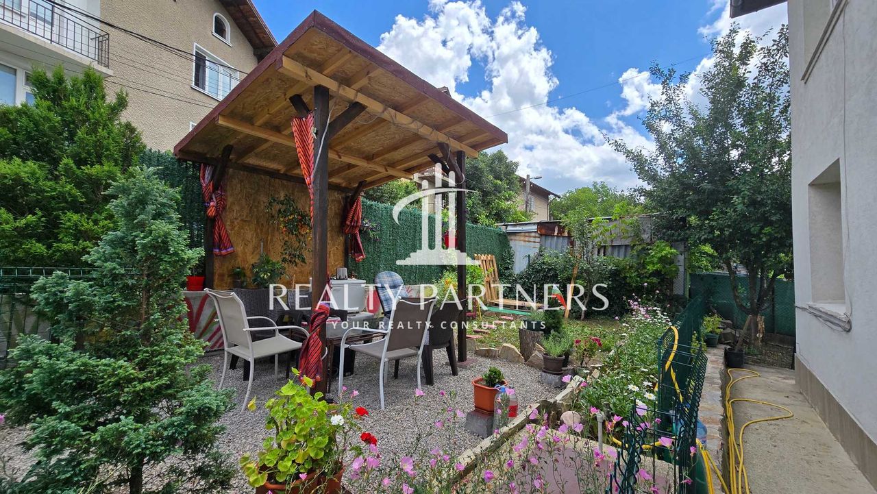 Дава се под наем Етаж от къща в Перник, Байкушева махала - 72 кв.м за 382.5 € - Снимка #14