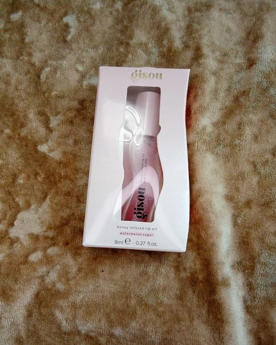 Gisou Honey Infused Lip Oil