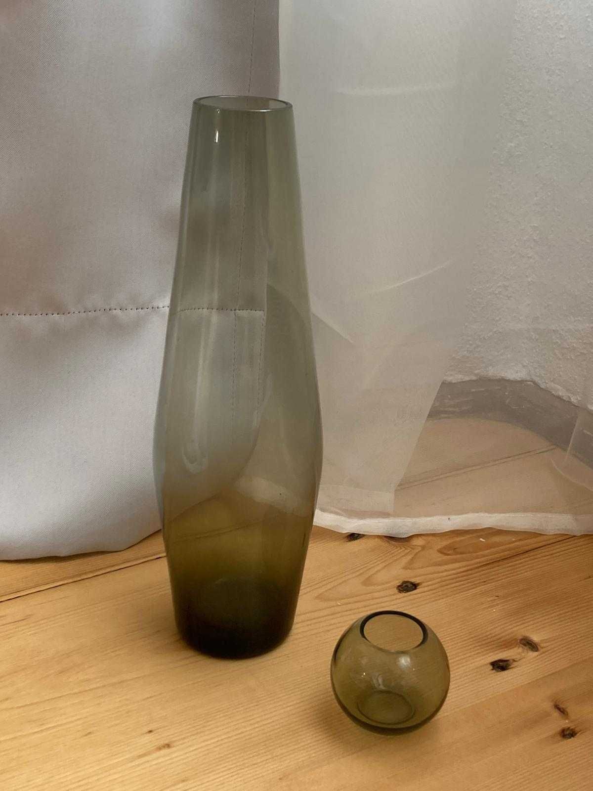 set doua vaze Bauhaus din sticla de turmelina veche mid century WMF