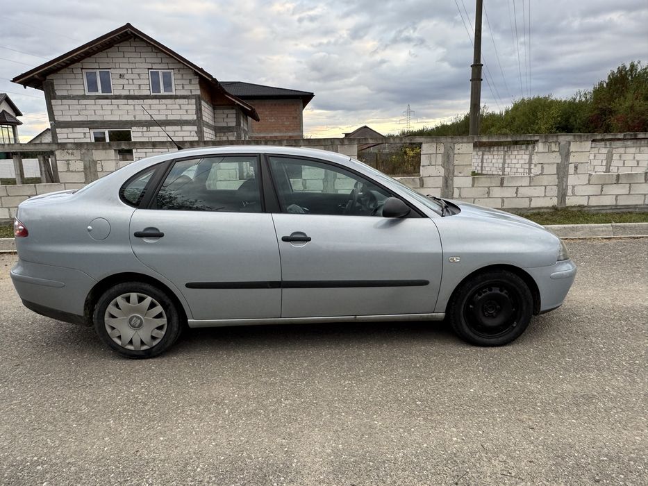 Seat Cordoba 2006 1.4 Benzina