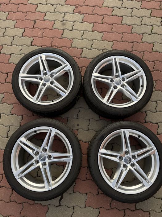 Jante de aluminiu Originale Audi R18 cu cauciucuri de vara