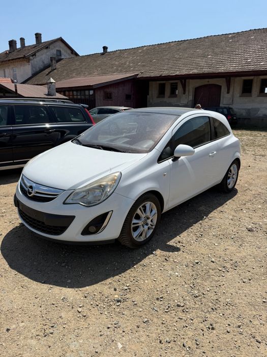 Opel corsa 2011 1.7 diesel