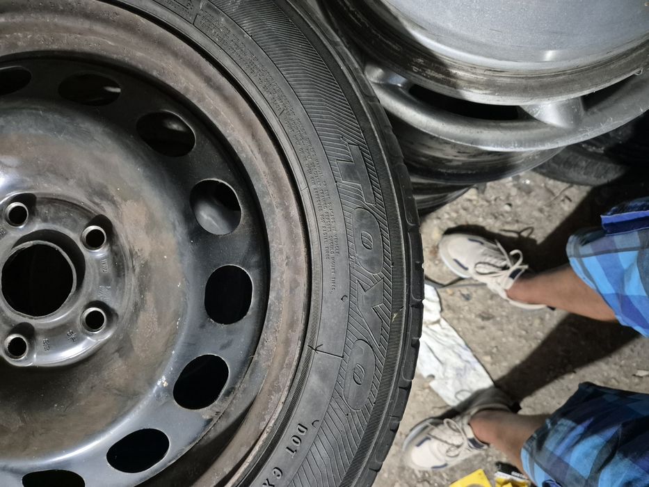 Oferă Jante 5x112 19'' - OEM VW Golf Passat Touran Sharan cu anvelope