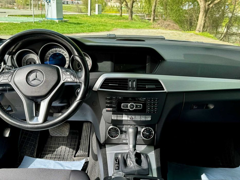 Mercedes-Benz C250 4matic