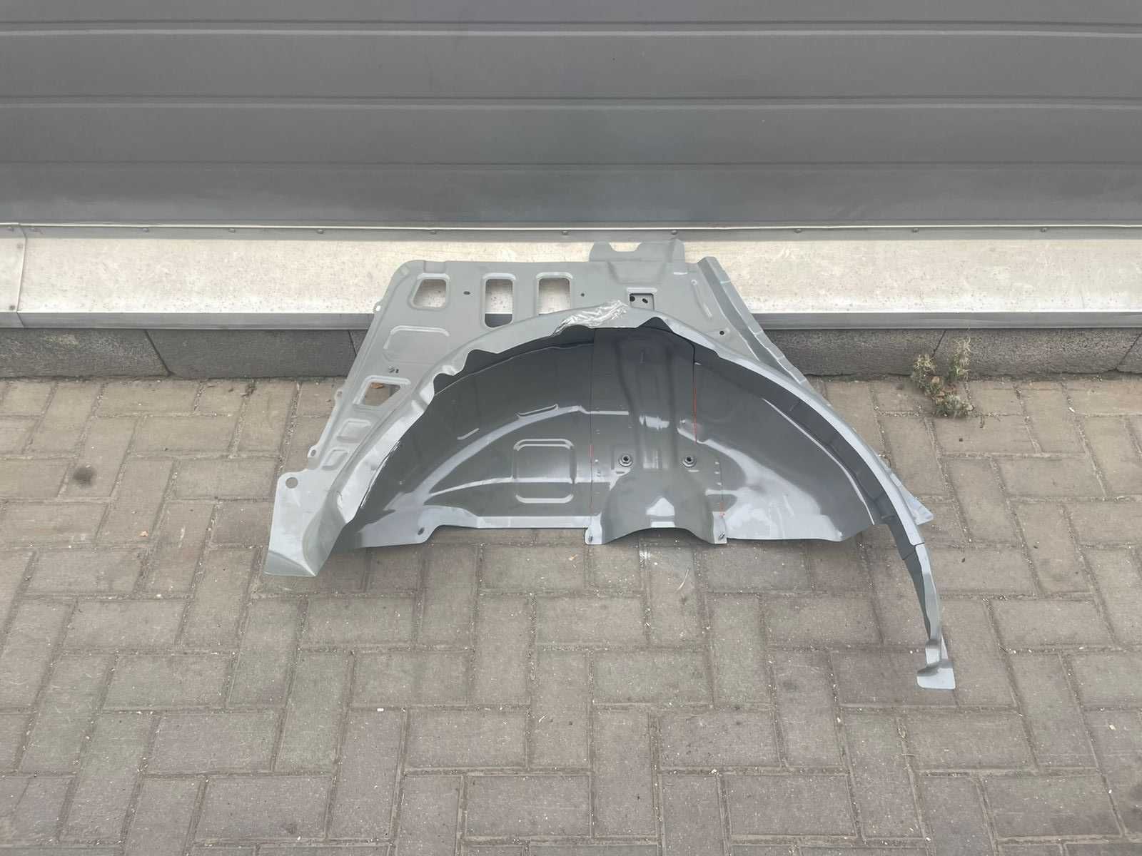 Запчасти по кузову MAZDA CX5/CX7/CX9/3/5