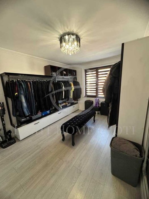 Продава се Многостаен апартамент в Пловдив, Остромила - 179 кв.м за 1649 €/кв.м - Снимка #10