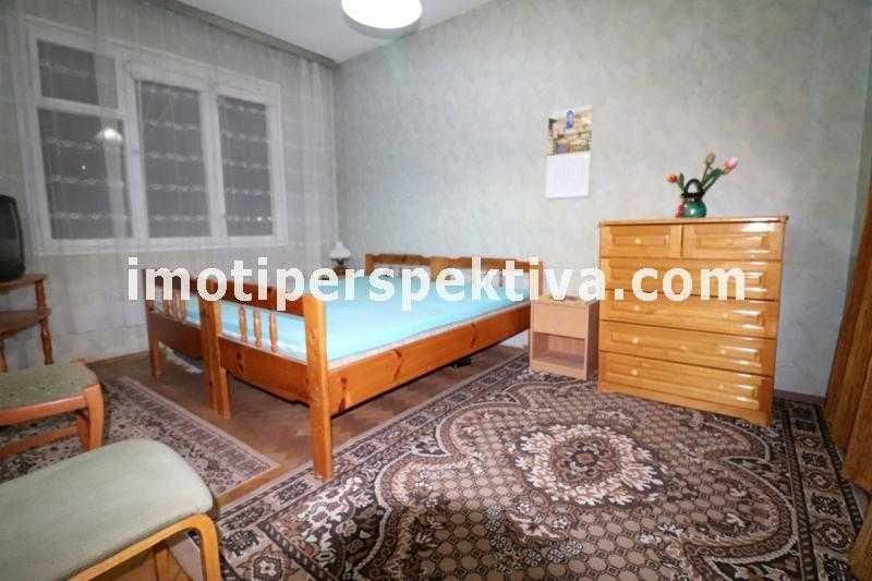 Продава се Тристаен апартамент в Пловдив, Кючук Париж - 83 кв.м за 1205 €/кв.м - Снимка #3