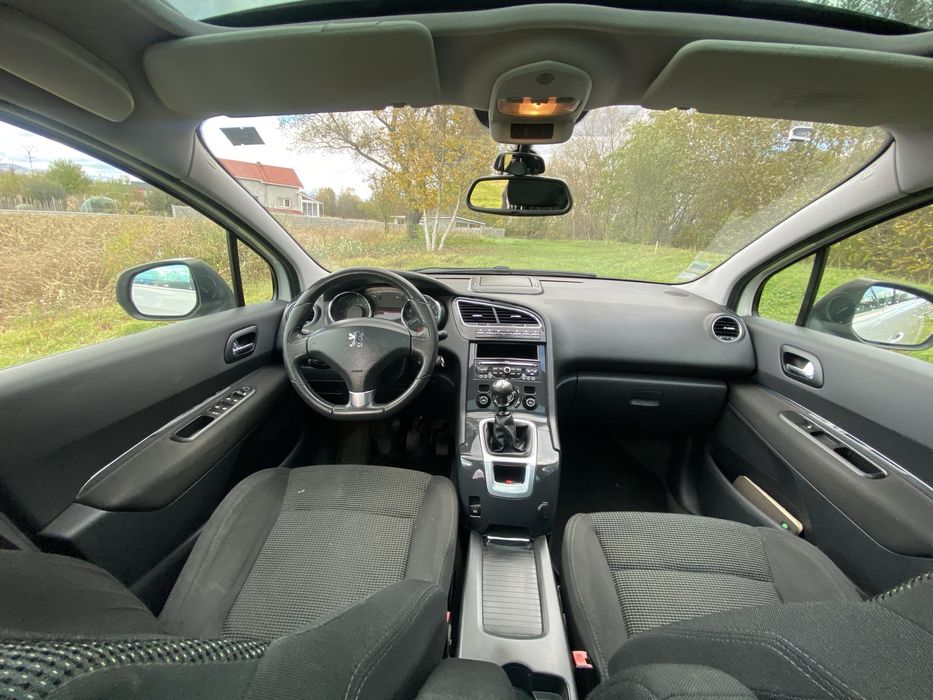 Peugeot 5008 1.6 hdi family