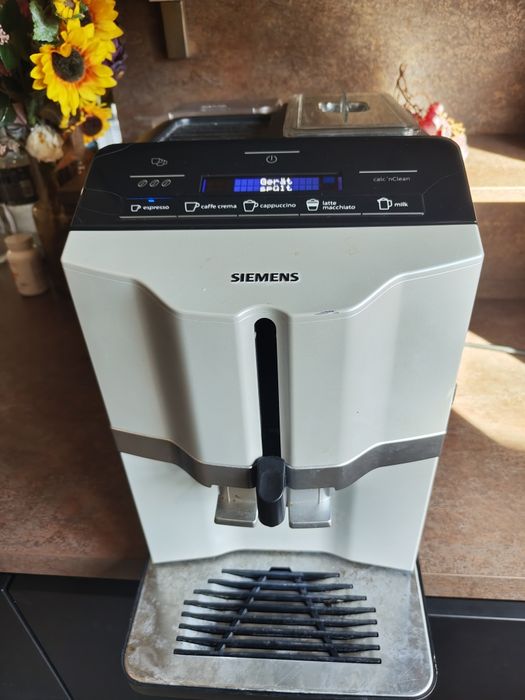 Expresor automat Siemens eq300