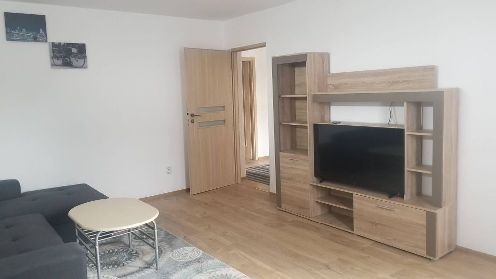 Proprietar .inchiriez apartament 2 camere.otopeni