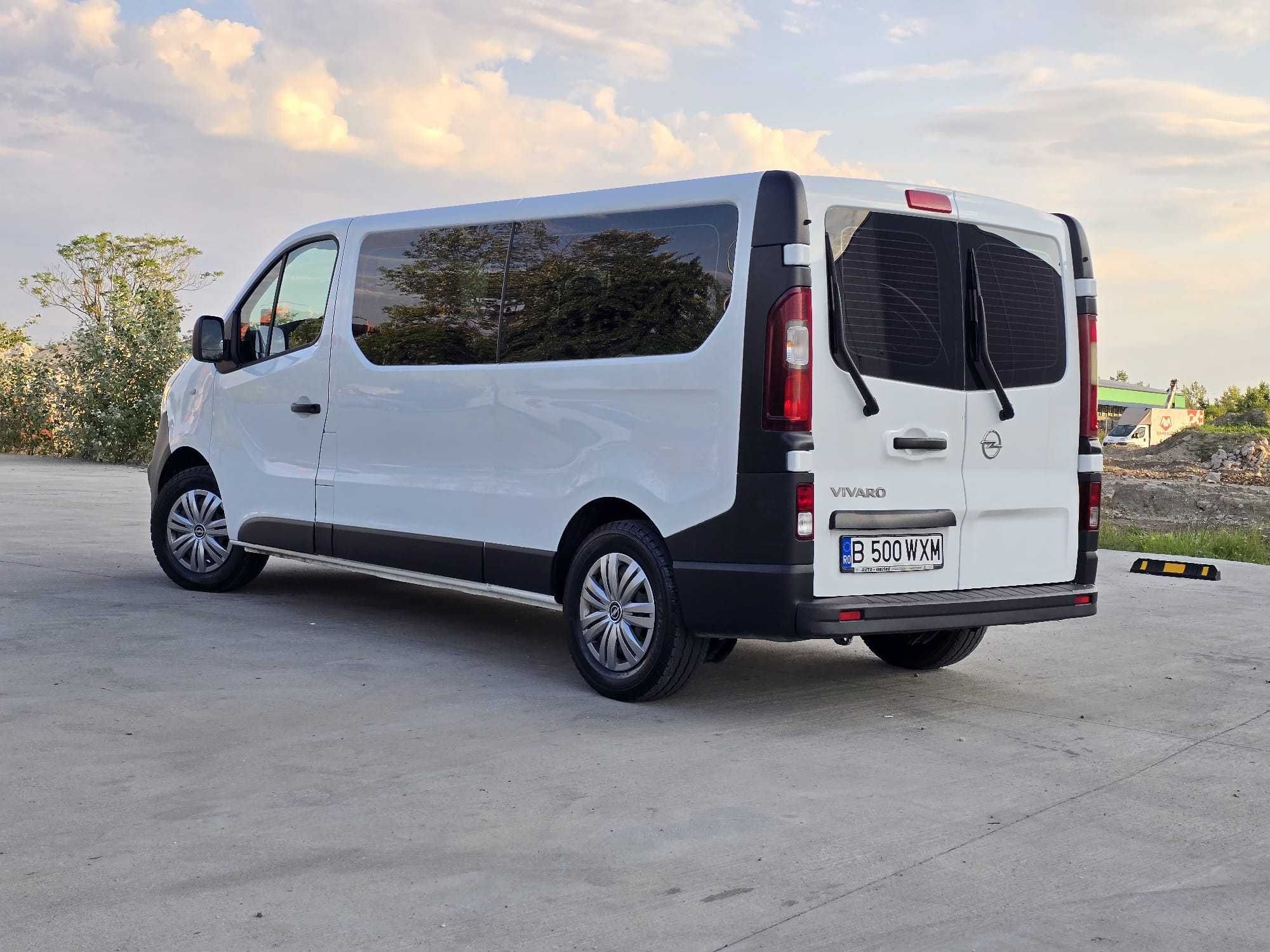 Opel Vivaro 1.6 CDTi – 121 CP – 8+1 Locuri – 2019