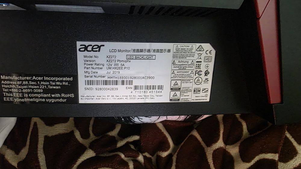 Monitoru gaming Acer 27"