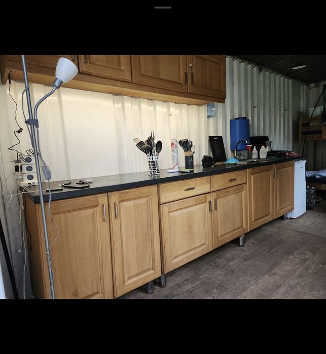 Teren intravilan 341 mp cu 2 containere – Pădurea Neagră