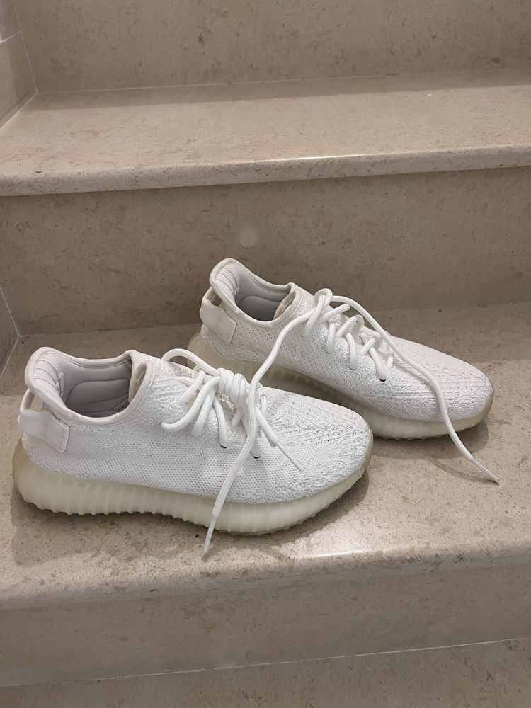 Adidas Yeezy Boost 350 V2