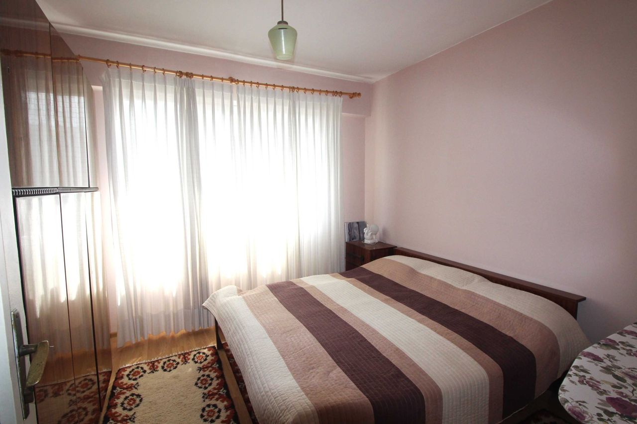 Продава се Тристаен апартамент в Габрово, Младост - 80 кв.м за 619 €/кв.м - Снимка #3