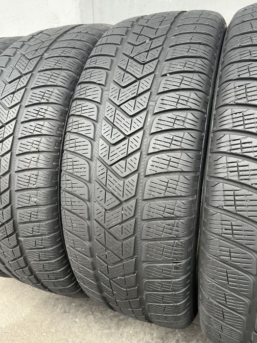 4 бр. зимни гуми 225/55/19 Pirelli DOT 2316 5-6 mm